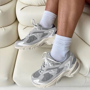 New Balance Lifestyle 725 V1 Rain Cloud Grey & Sea Salt